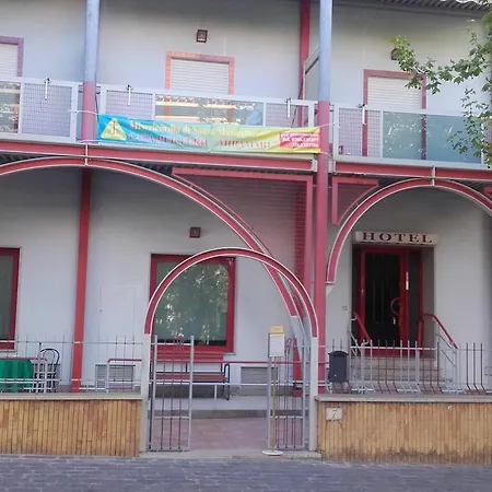 Miramare Szálloda *